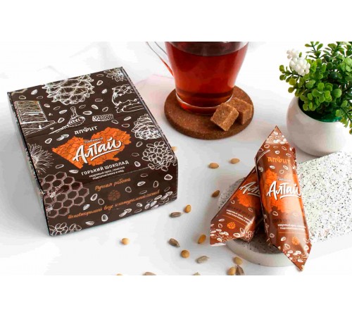 Конфета Любимый Алтай с горьким шоколадом, кедровым орехом и семенами подсолнечника, 32 г (заказ от 9 штук)