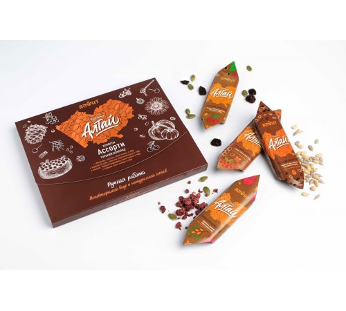 Набор конфет ручной работы Любимый Алтай Ассорти в горьком шоколаде, 4 шт.