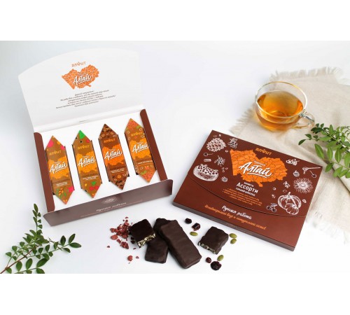 Набор конфет ручной работы Любимый Алтай Ассорти в горьком шоколаде, 4 шт.